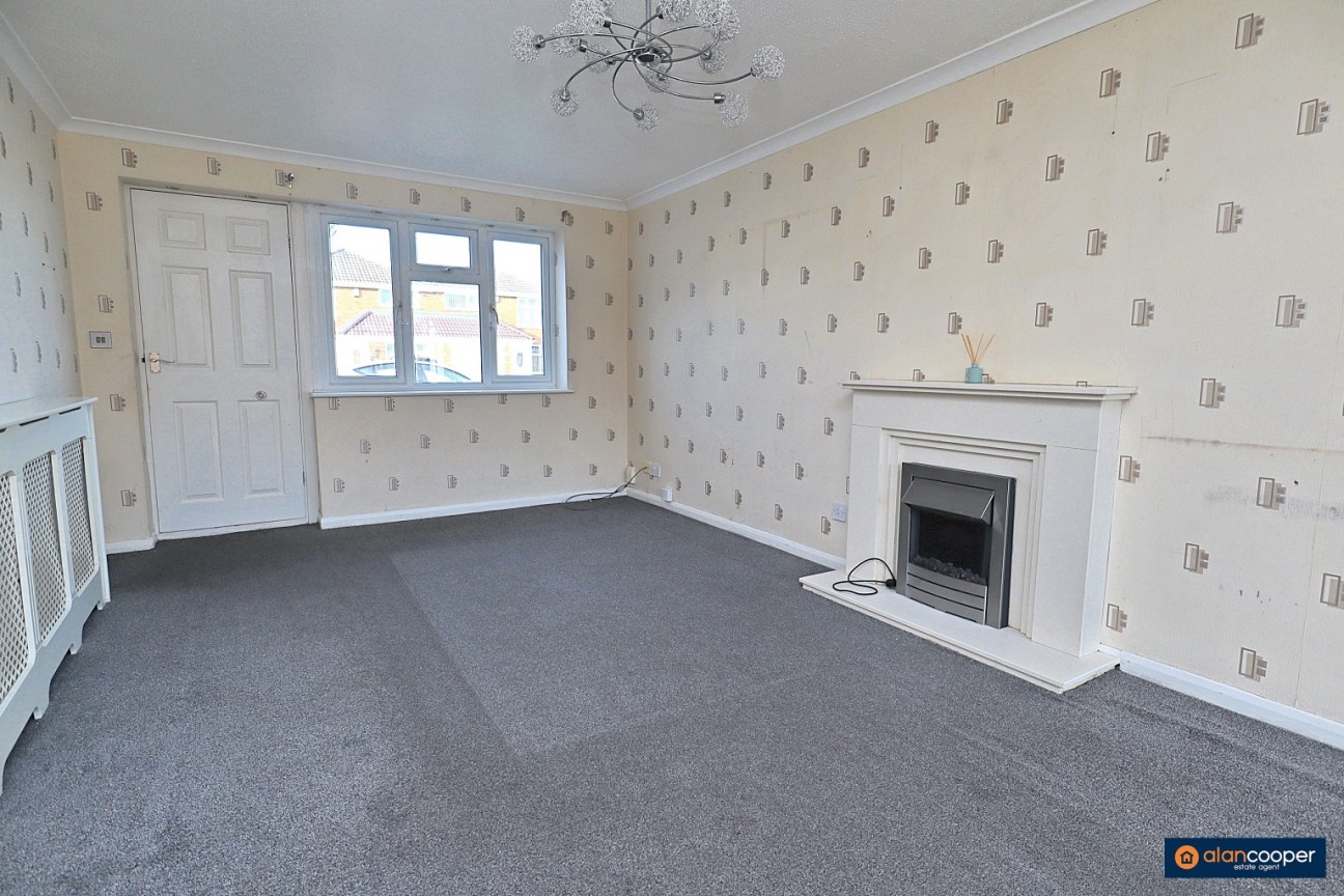Somerset Drive, Stockingford, Nuneaton, CV10 8DD
