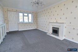 Somerset Drive, Stockingford, Nuneaton, CV10 8DD