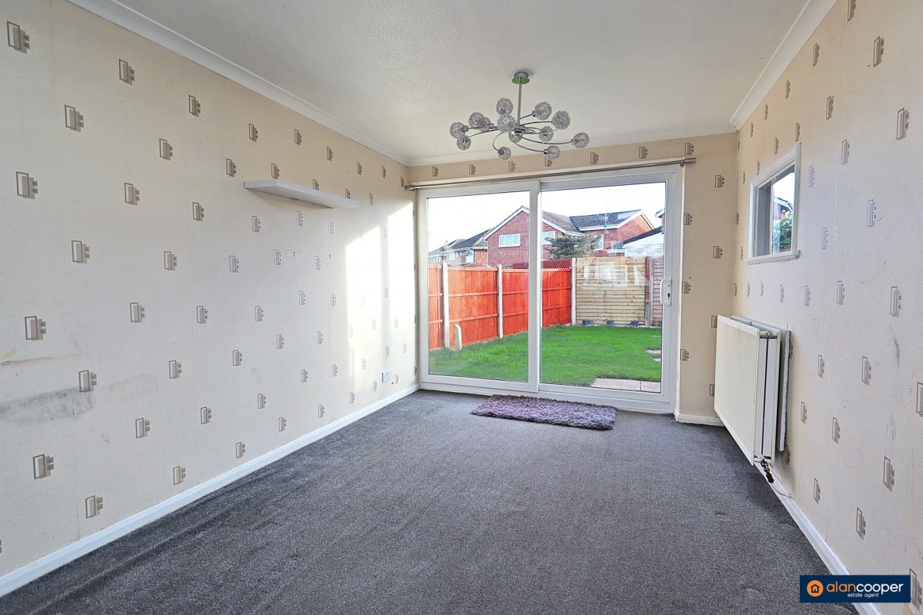 Somerset Drive, Stockingford, Nuneaton, CV10 8DD