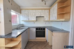 Somerset Drive, Stockingford, Nuneaton, CV10 8DD