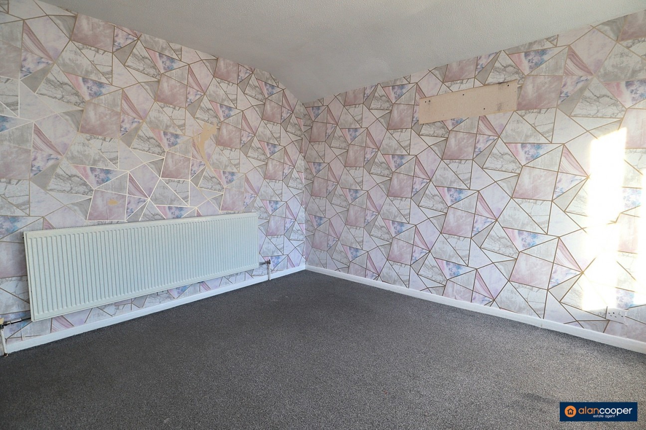 Somerset Drive, Stockingford, Nuneaton, CV10 8DD