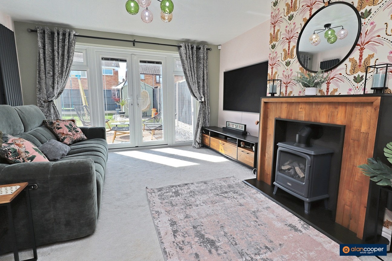 Bucks Hill, Stockingford, Nuneaton, CV10 9LT