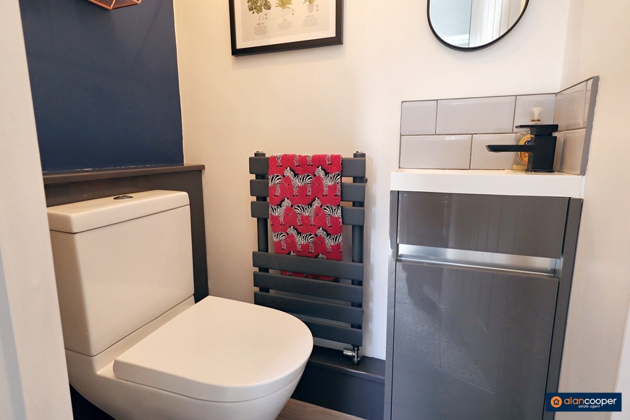 Bucks Hill, Stockingford, Nuneaton, CV10 9LT