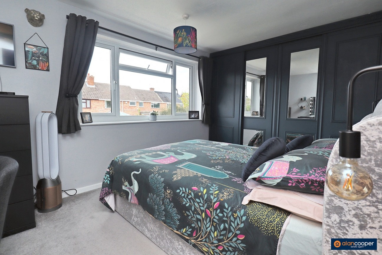 Bucks Hill, Stockingford, Nuneaton, CV10 9LT