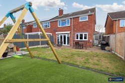 Bucks Hill, Stockingford, Nuneaton, CV10 9LT