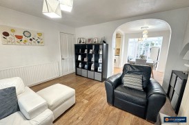 Northumberland Avenue, Stockingford, Nuneaton, CV10 8ER