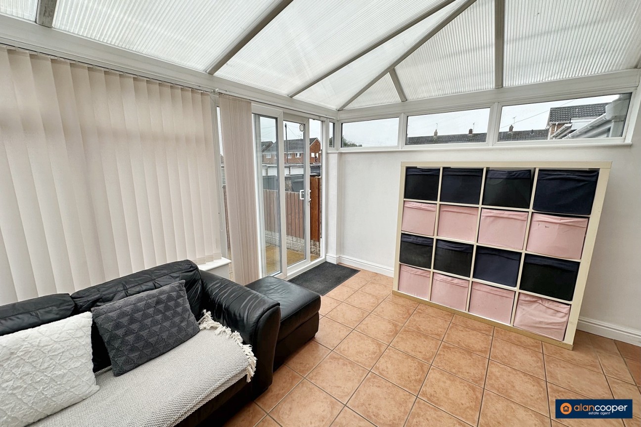 Northumberland Avenue, Stockingford, Nuneaton, CV10 8ER