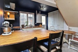 Beam Cottage, Nuneaton Road, Mancetter, Atherstone, CV9 1RF