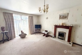 Cumberland Drive, Lindley Park, Nuneaton, CV10 8BU