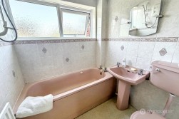 Cumberland Drive, Lindley Park, Nuneaton, CV10 8BU