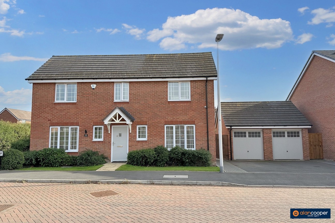Harvest Way, Weddington, Nuneaton, CV10 0FJ