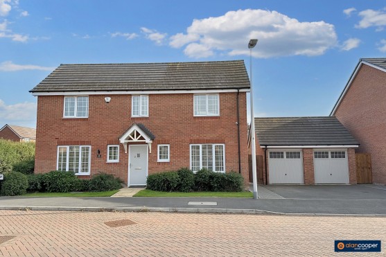 Harvest Way, Weddington, Nuneaton, CV10 0FJ