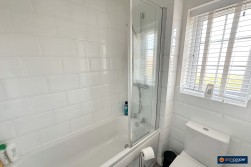 Harvest Way, Weddington, Nuneaton, CV10 0FJ