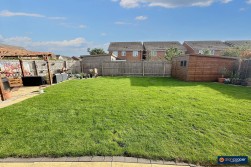 Harvest Way, Weddington, Nuneaton, CV10 0FJ