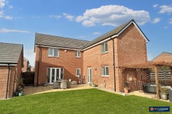 Harvest Way, Weddington, Nuneaton, CV10 0FJ