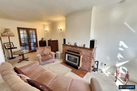 Stonewell Crescent, Whitestone, Nuneaton, CV11 4TB