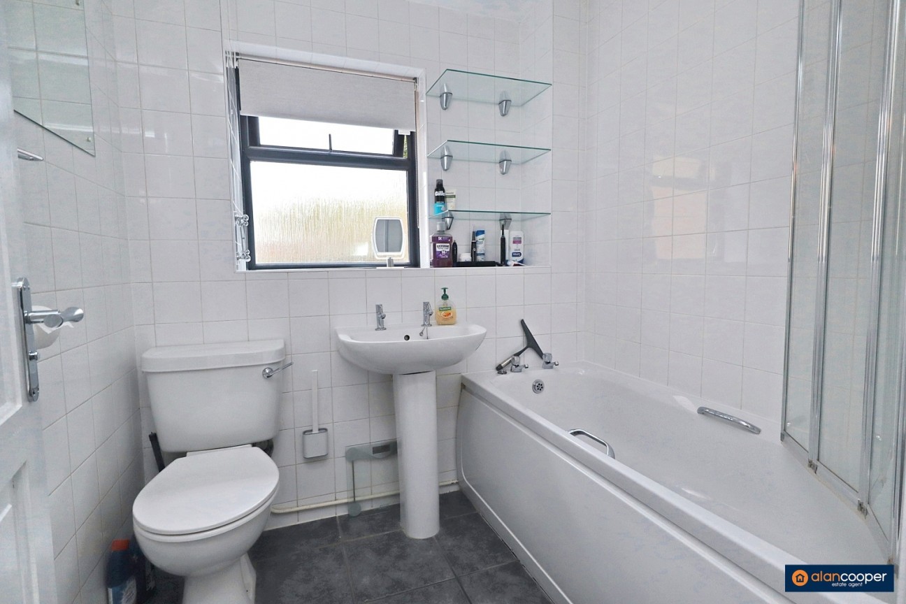 The Hedgerows, Nuneaton, CV10 0JE