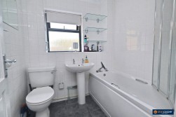 The Hedgerows, Nuneaton, CV10 0JE