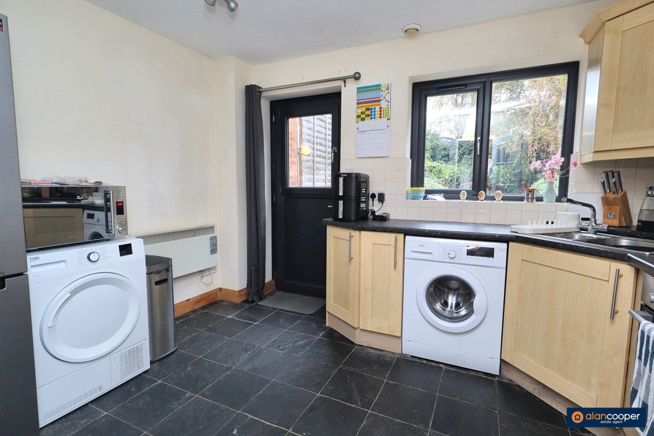 The Hedgerows, Nuneaton, CV10 0JE