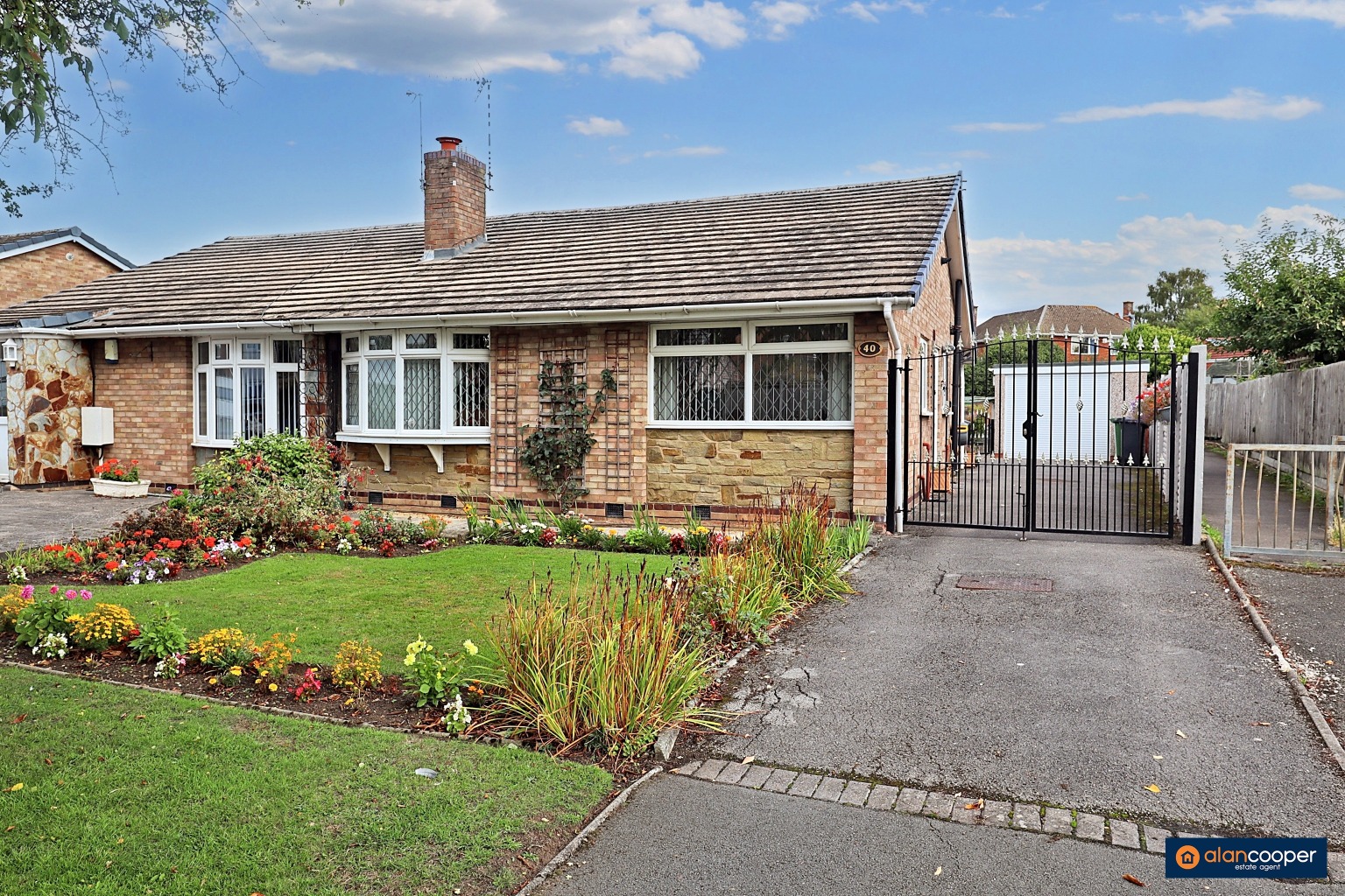 Tamar Road, Bulkington, CV12 9PU