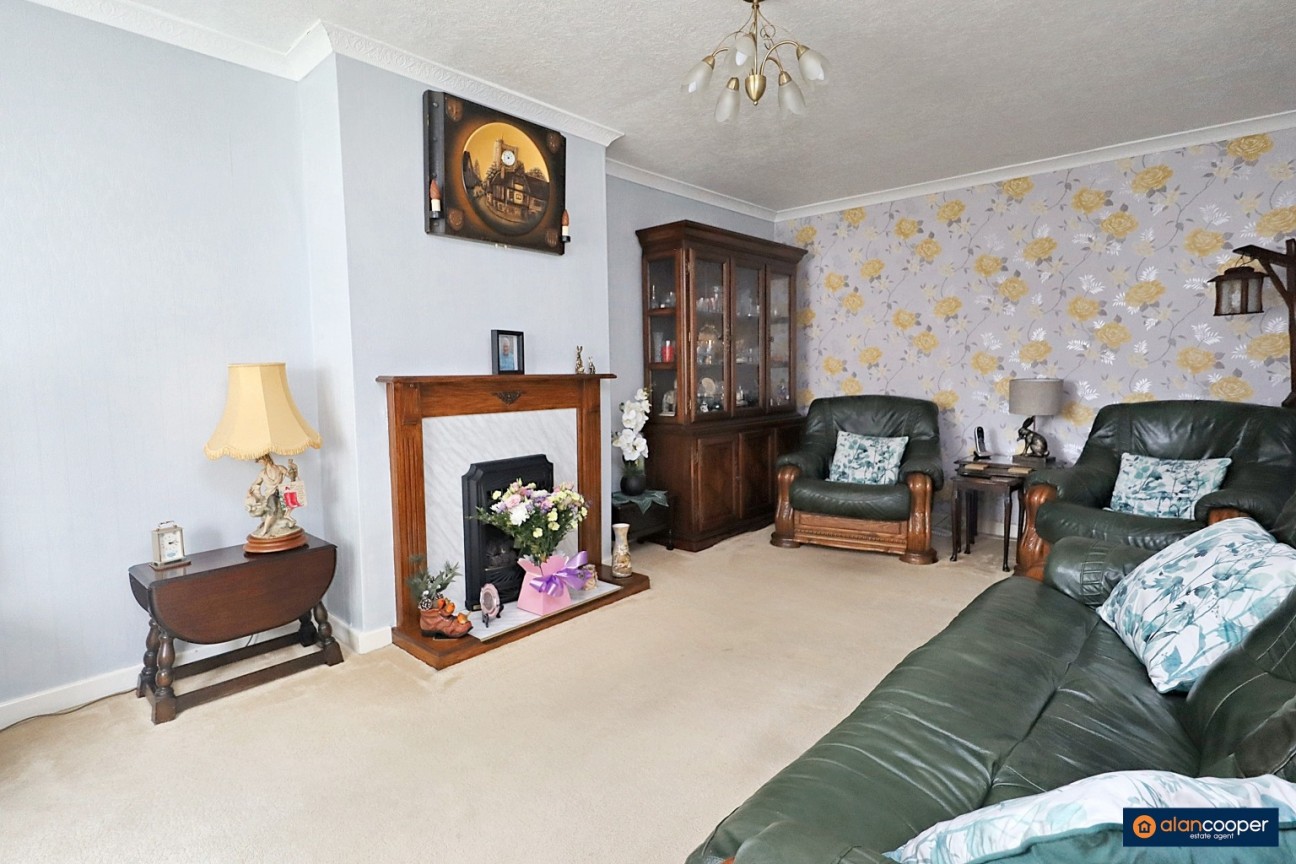 Tamar Road, Bulkington, CV12 9PU