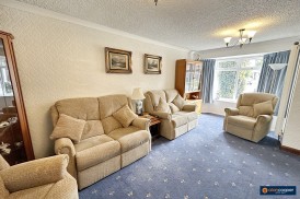 Thirlmere Avenue, St Nicolas Park, Nuneaton, CV11 6HT