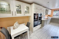 Thirlmere Avenue, St Nicolas Park, Nuneaton, CV11 6HT