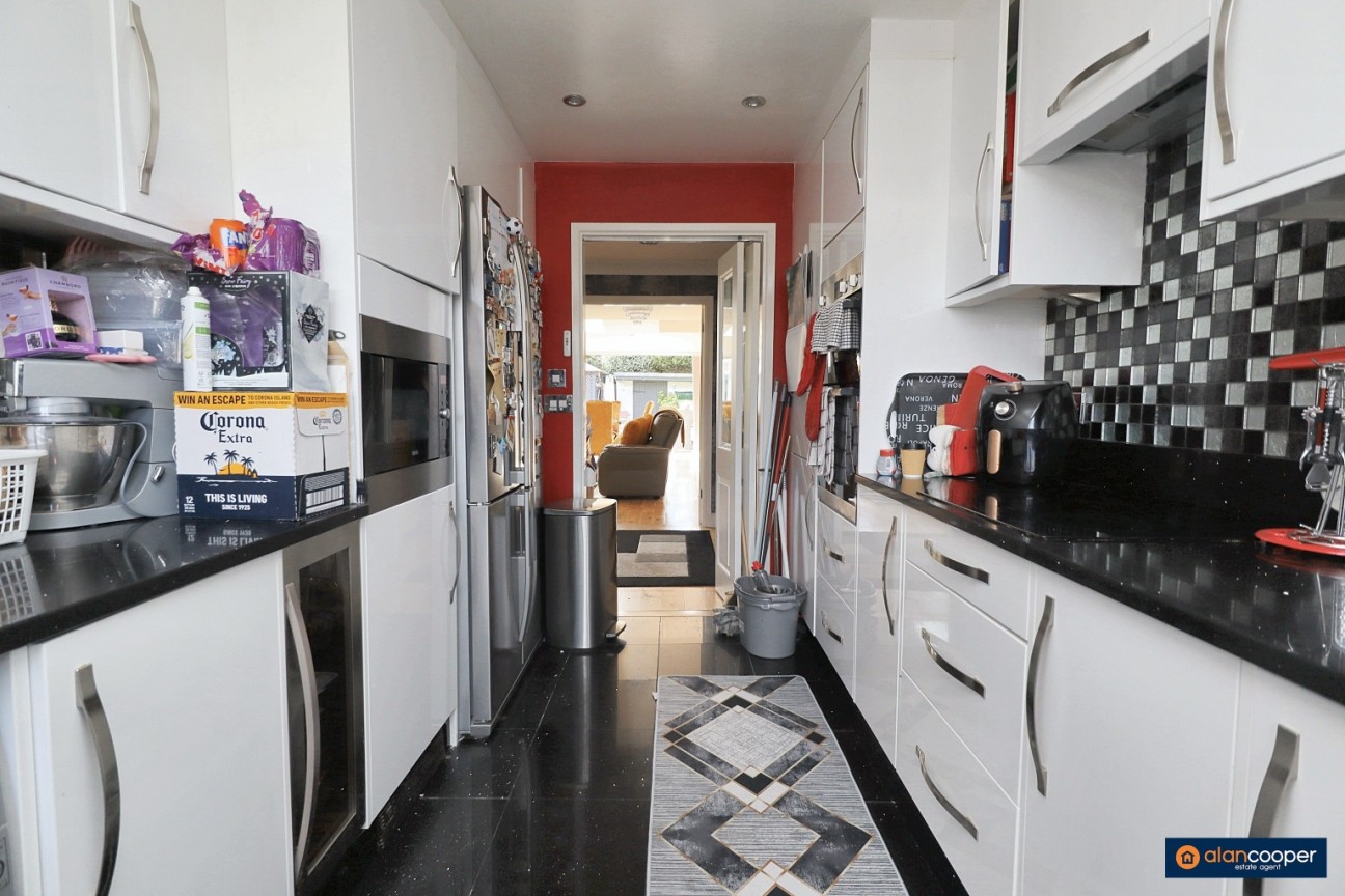 Malvern Avenue, Church Farm, Nuneaton, CV10 8ND
