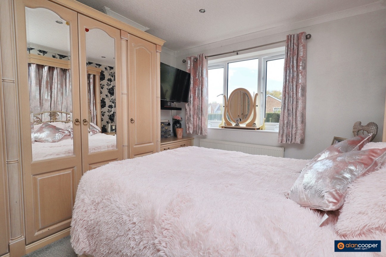 Malvern Avenue, Church Farm, Nuneaton, CV10 8ND