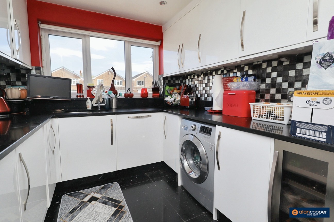Malvern Avenue, Church Farm, Nuneaton, CV10 8ND