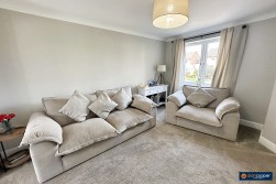 Bronze Close, Maple Park, Nuneaton, CV11 4YD