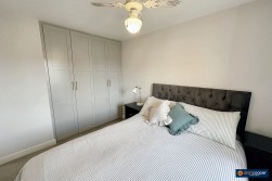 Bronze Close, Maple Park, Nuneaton, CV11 4YD