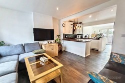 Tomkinson Road, Stockingford, Nuneaton, CV10 8BP