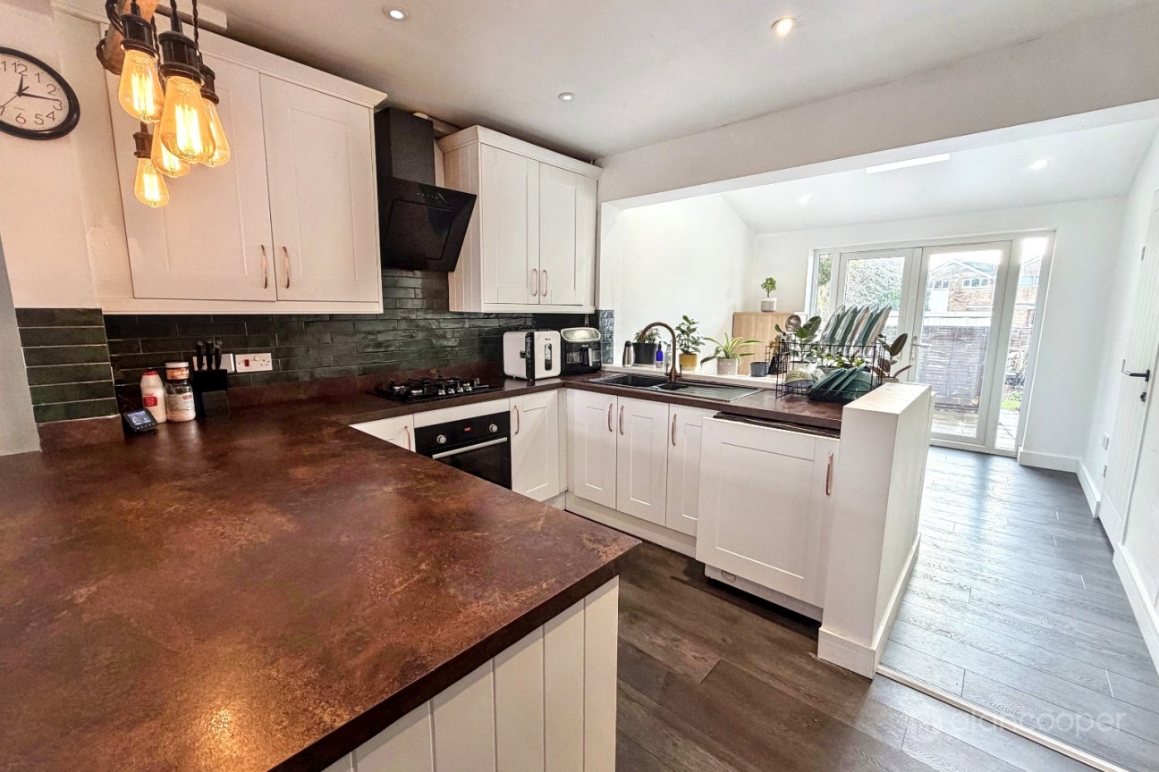 Tomkinson Road, Stockingford, Nuneaton, CV10 8BP