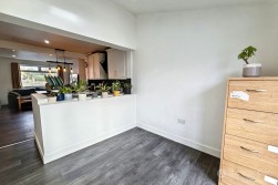 Tomkinson Road, Stockingford, Nuneaton, CV10 8BP