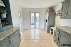 Stroma Way, Glendale, Nuneaton, CV10 7LR