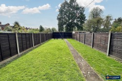 St. Pauls Road, Stockingford, Nuneaton, CV10 8HL
