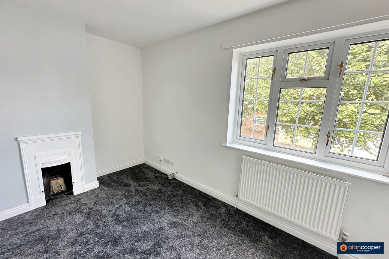 St. Pauls Road, Stockingford, Nuneaton, CV10 8HL