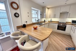 Dawlish Close, Horeston Grange, Nuneaton, CV11 6YR