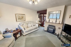 Silver Walk, Glendale, Nuneaton, CV10 7LY