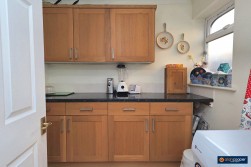 Newquay Close, Horeston Grange, Nuneaton, CV11 6FH