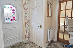 Newquay Close, Horeston Grange, Nuneaton, CV11 6FH