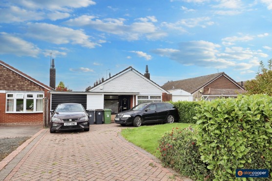 Golf Drive, Whitestone, Nuneaton, CV11 6LY