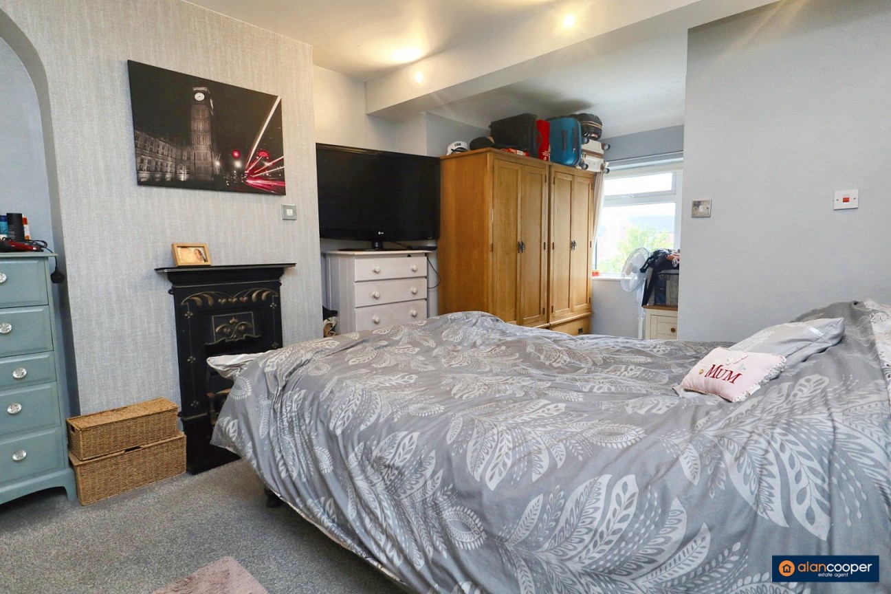 The Long Shoot, Nuneaton, CV11 6JW