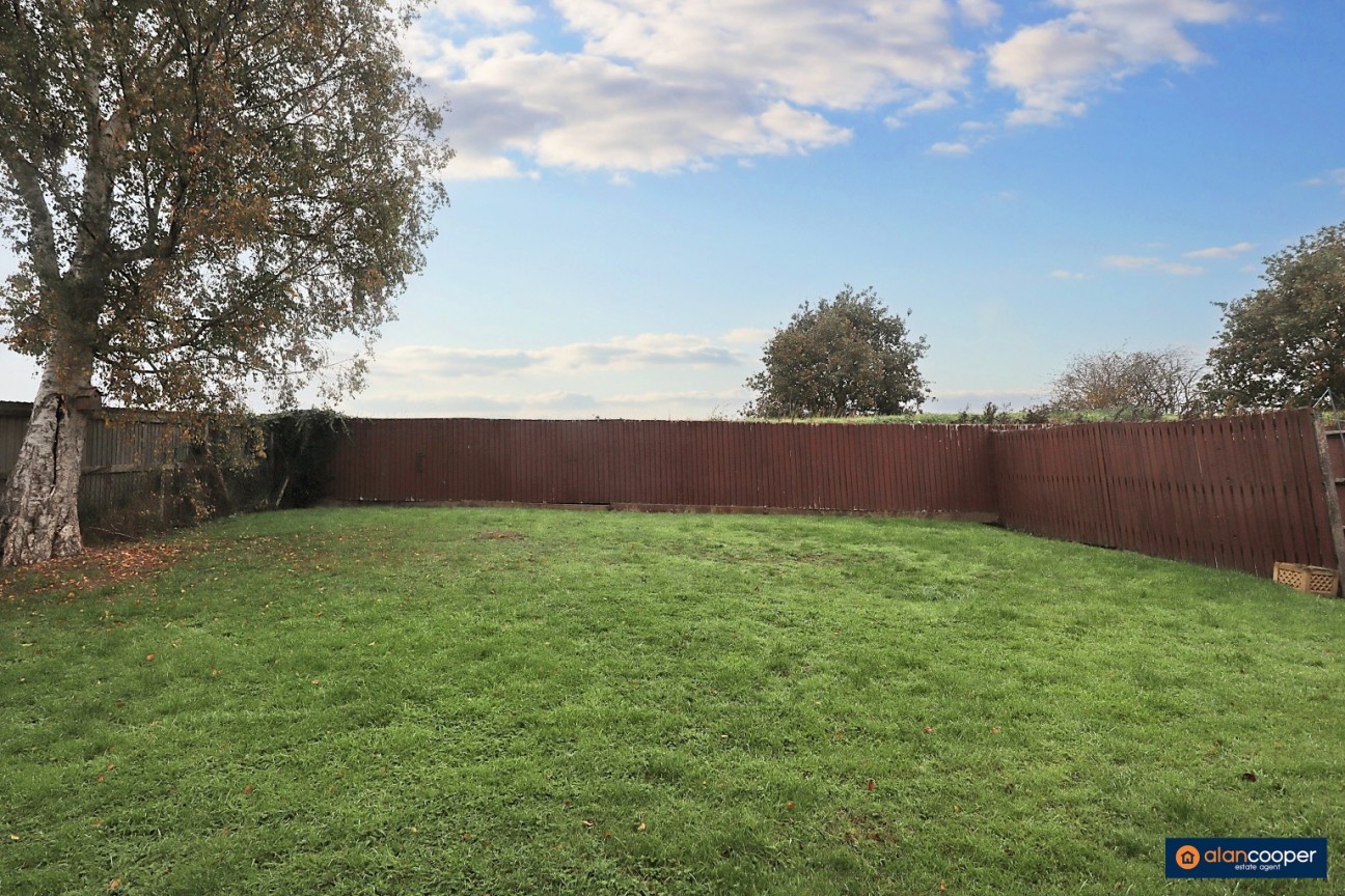 Thorncliffe Way, Nuneaton, CV10 0XT