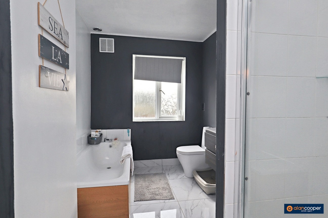 Gadsby Street, Attleborough, Nuneaton, CV11 4NZ