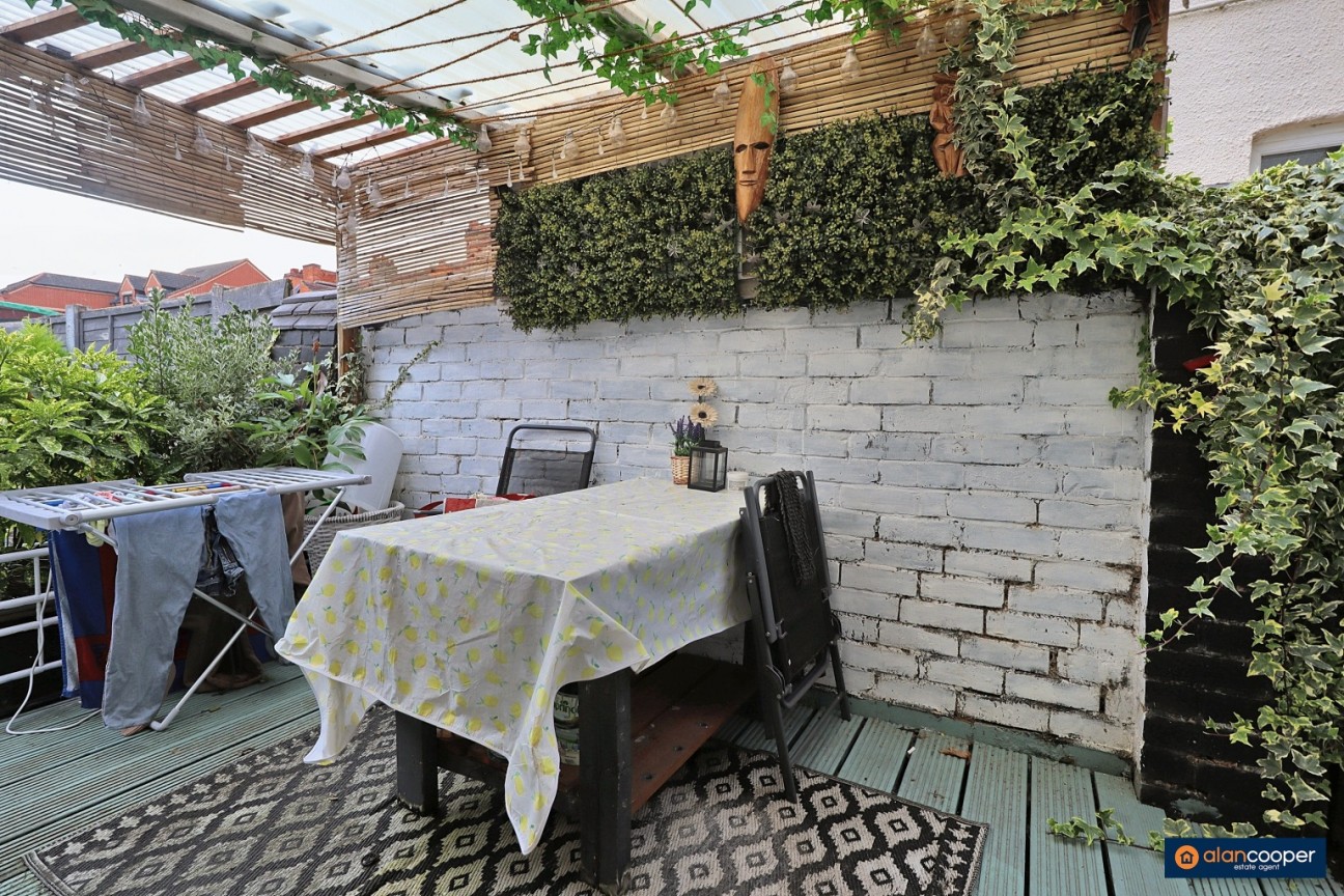 Gadsby Street, Attleborough, Nuneaton, CV11 4NZ