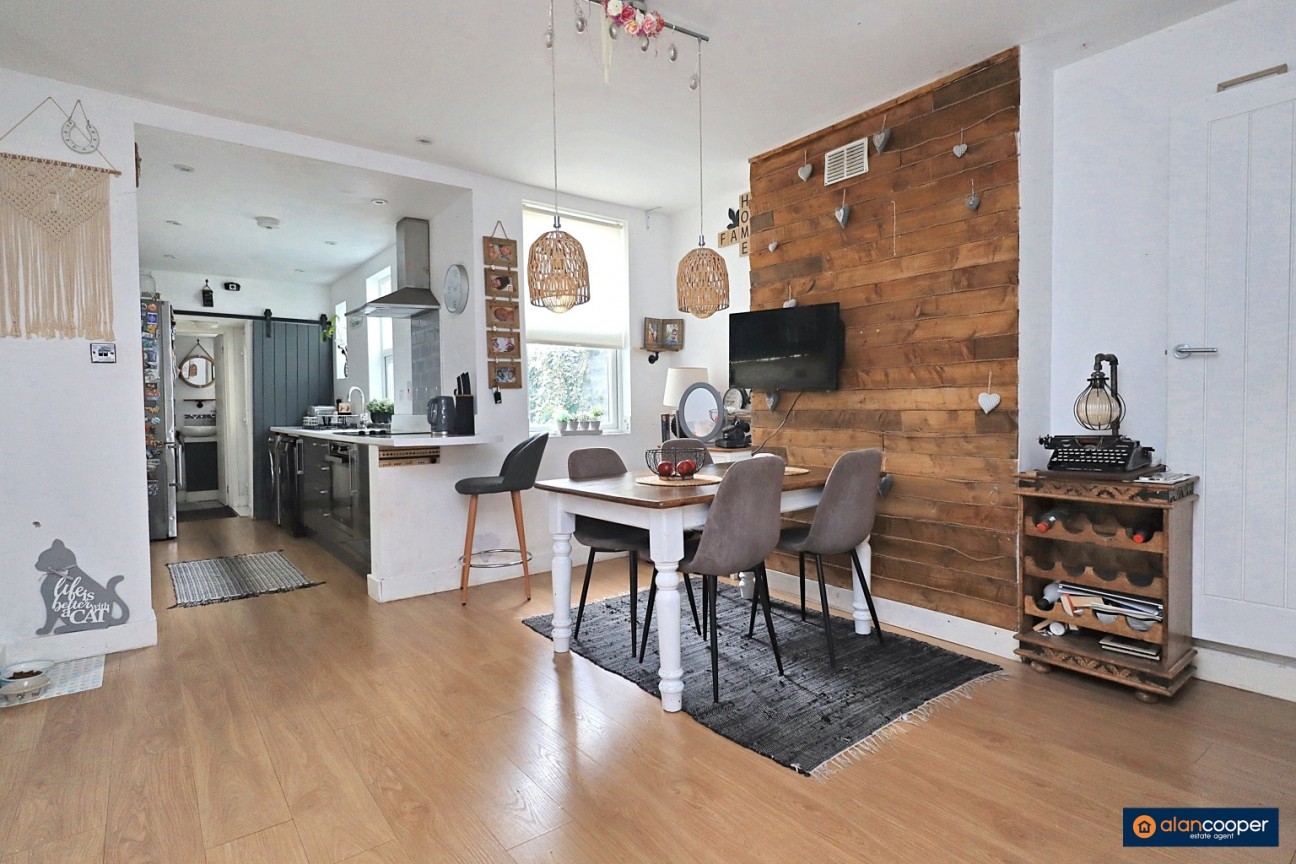 Gadsby Street, Attleborough, Nuneaton, CV11 4NZ