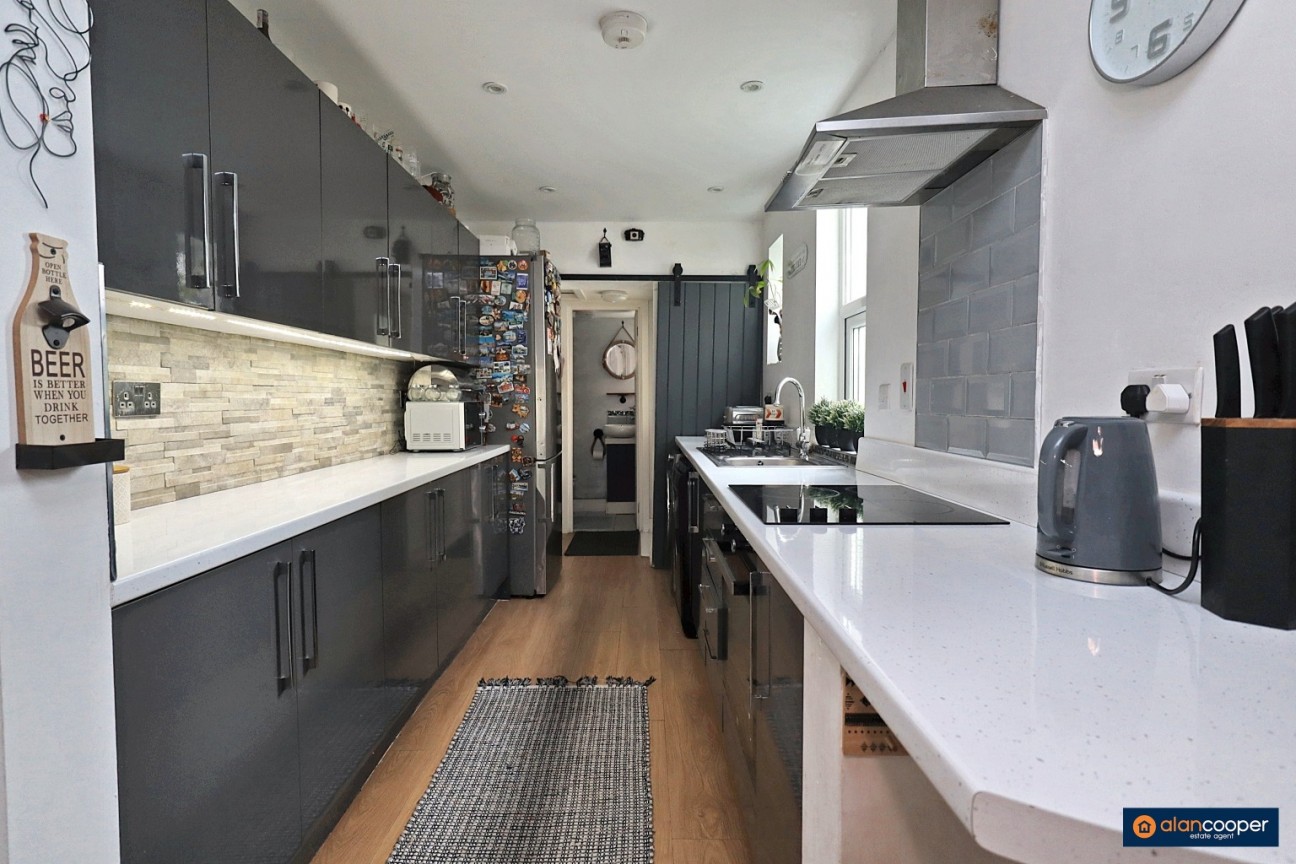 Gadsby Street, Attleborough, Nuneaton, CV11 4NZ