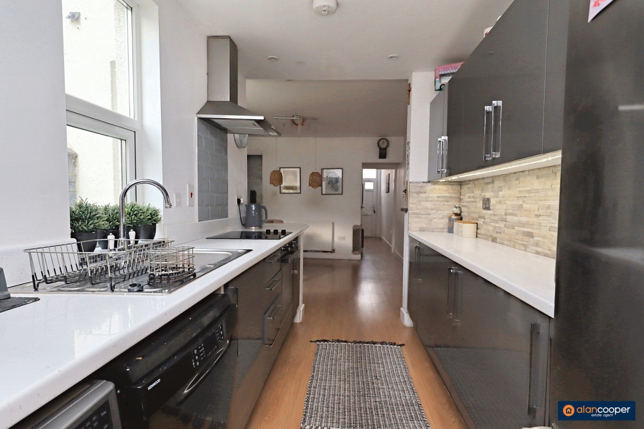 Gadsby Street, Attleborough, Nuneaton, CV11 4NZ